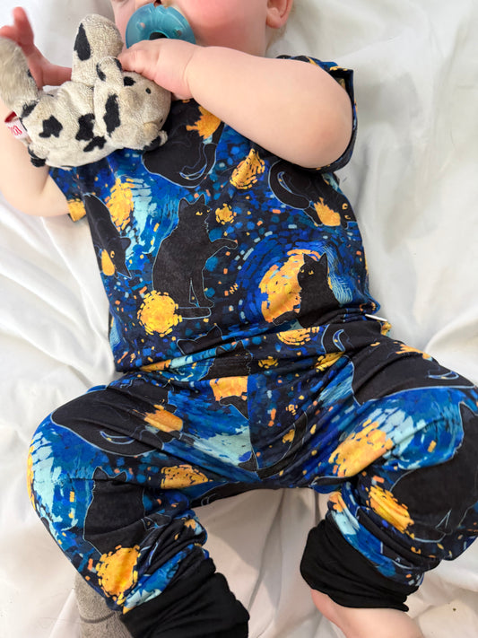 Short Sleeve / Pants: Starry Cat *SHIPS APRIL*
