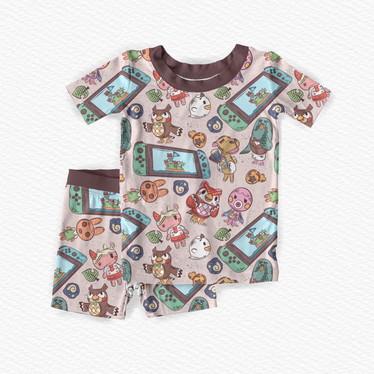 Short Sleeve / Shorts: Nook Island  *SHIPS APRIL*
